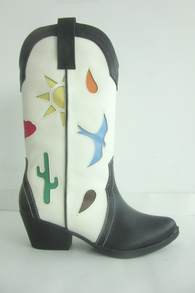 WESTERN BOOTS